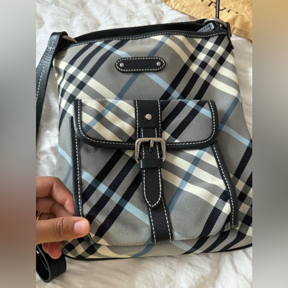 EUC!Burberry blue label shoulder/crossbody bag! Great condition! - Picture 9 of 15